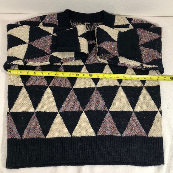 Women's Metallic Glitter Crew Neck Sweater Size M - Picture 3 of 8